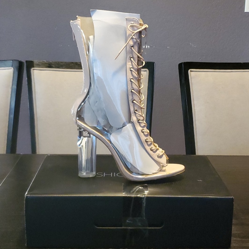 Baby don't lie booties